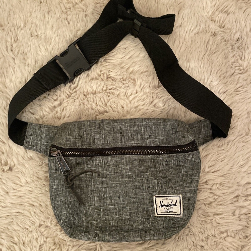 Herschel Belt Bag Fanny‎ Pack Gray/Black NWOT